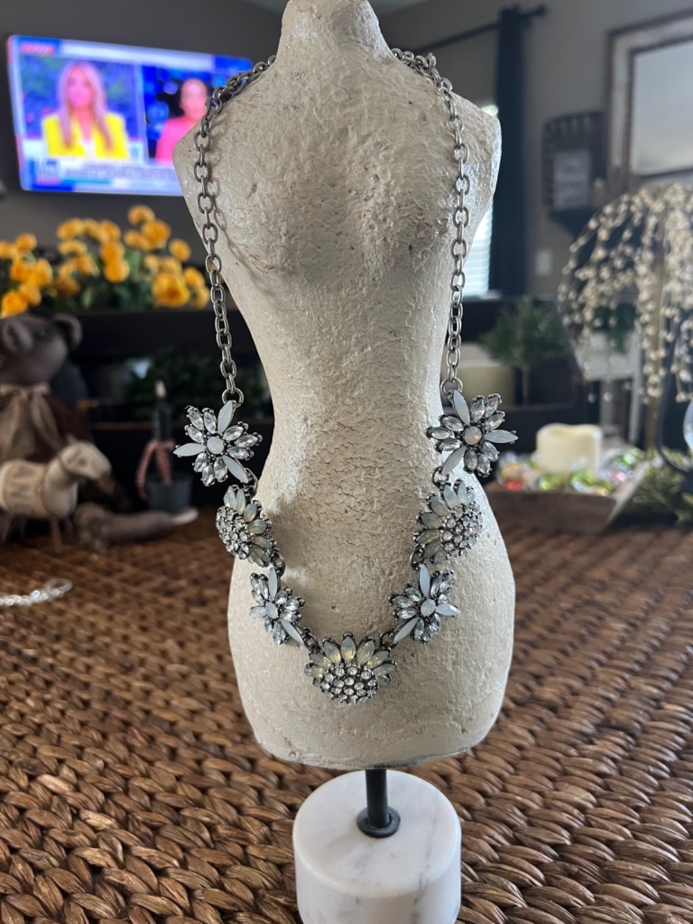 Crystal Floral Statement Necklace - White/Silver